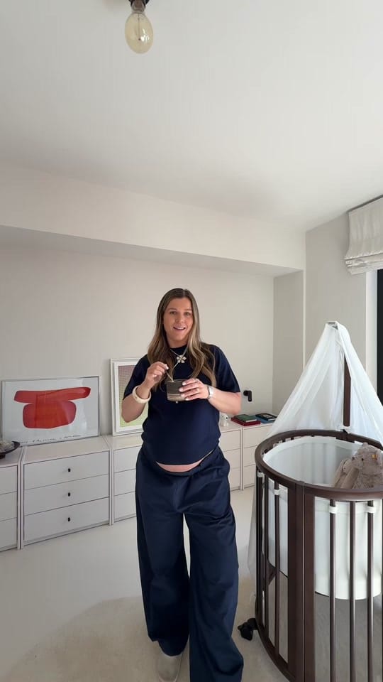 Post 3 by Eléonore Van Bavel on TikTok (video)