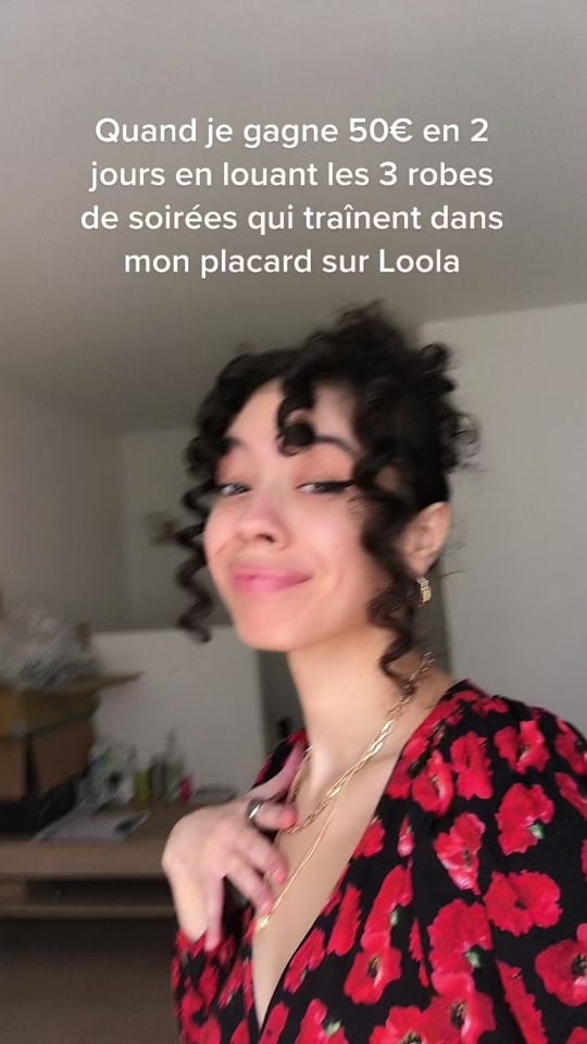 Post 6 by Loola : Location de vêtements on TikTok (video)
