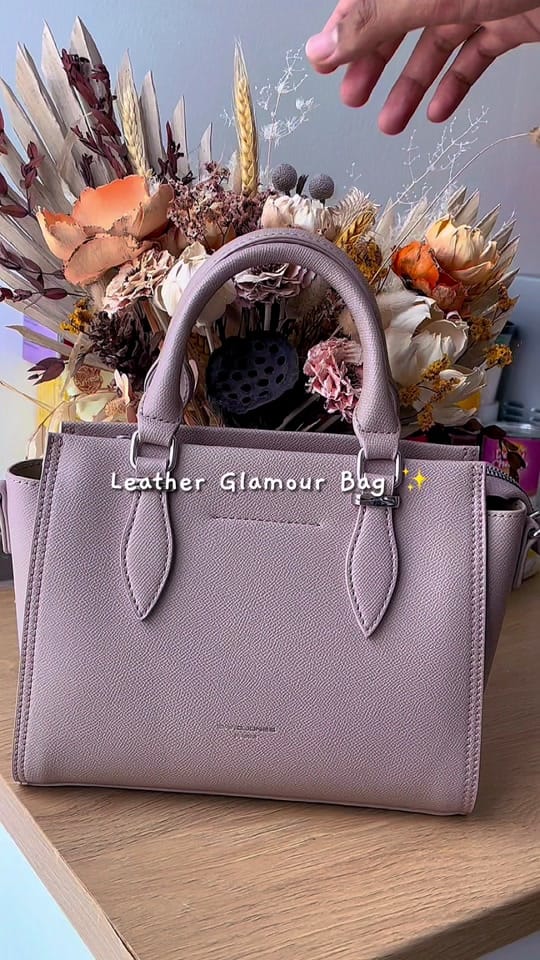 Post 9 by David Jones Paris 1987 on TikTok (video)