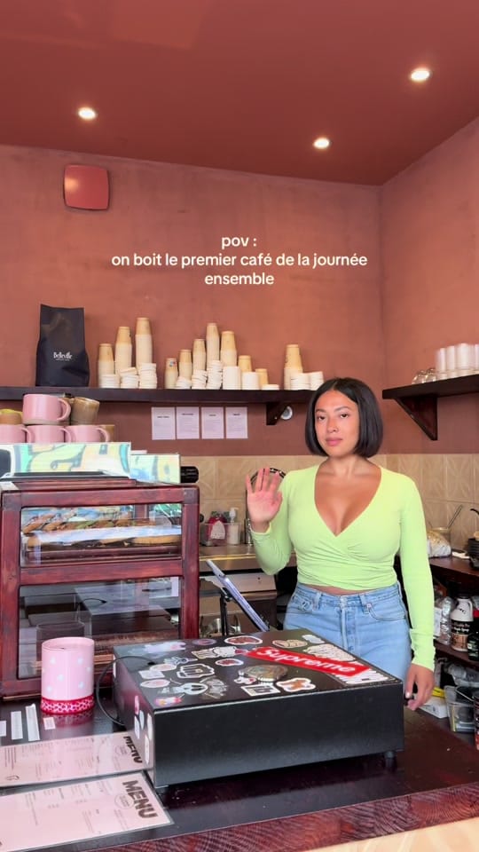 Post 5 by Pia on TikTok (video)
