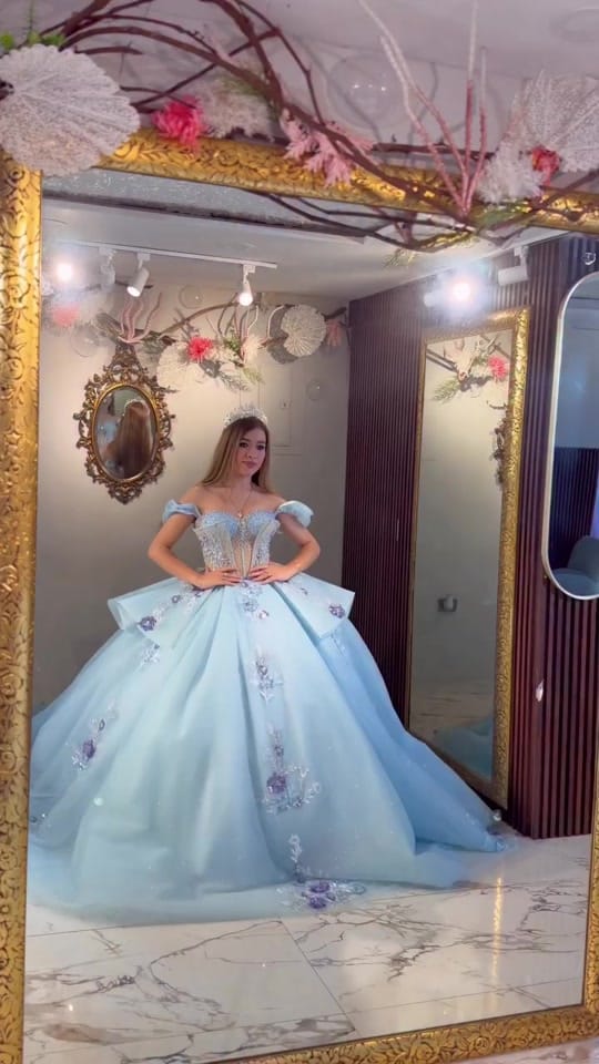Post 5 by Andrus Boutique Mexico on TikTok (video)