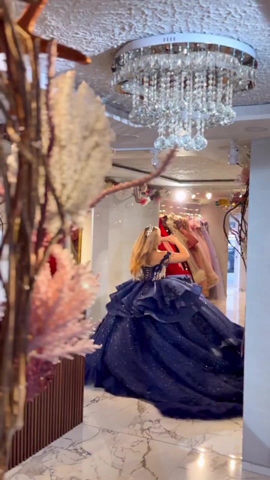Post 7 by Andrus Boutique Mexico on TikTok (video)