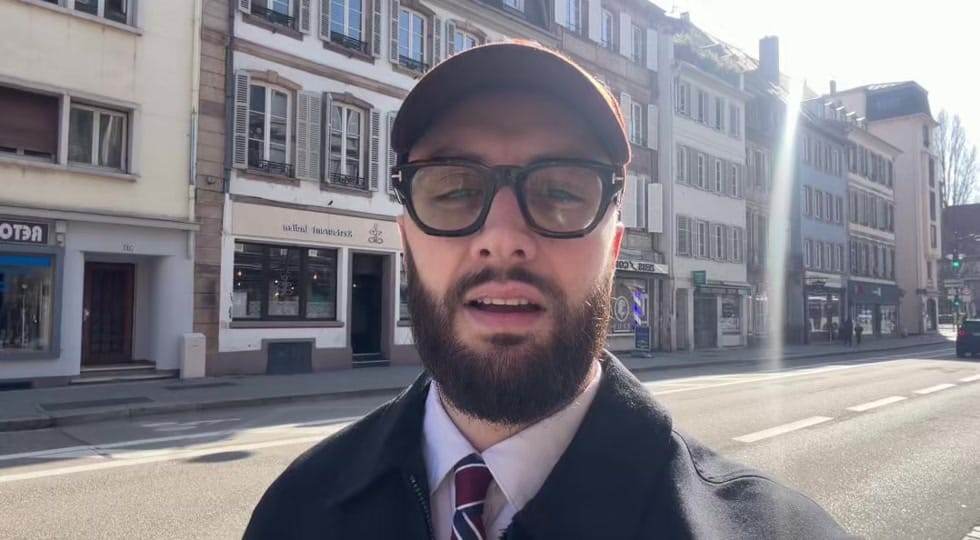 Post 4 by 7tembre on TikTok (video)