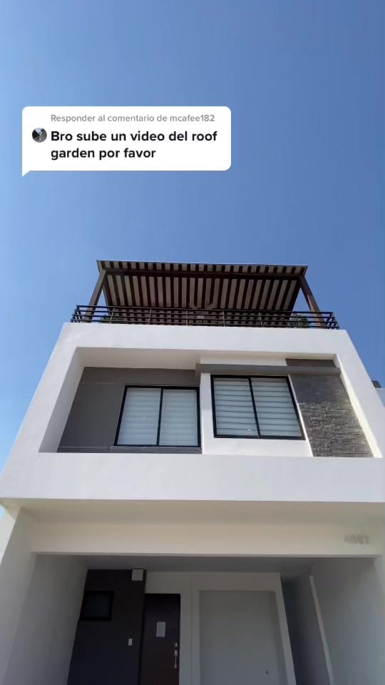 Post 2 by Jaime Quiñonez on TikTok (video)