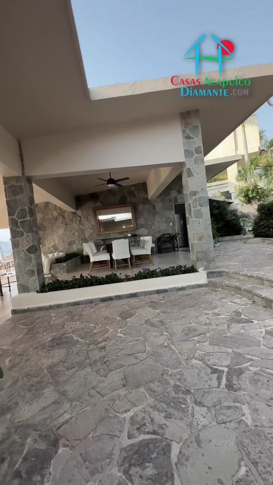 Post 6 by Mauricio Sánchez on TikTok (video)
