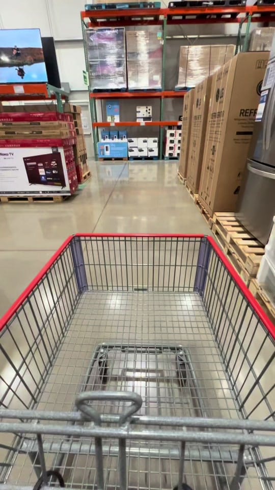 Post 7 by Miss Costco Villahermosa👸🏼 on TikTok (video)