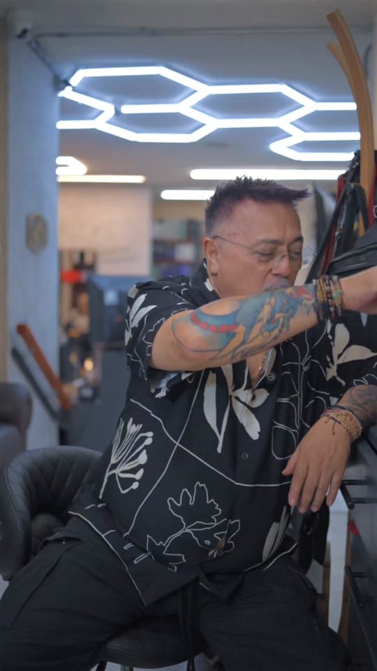 Post 7 by Mandos Peluqueros on TikTok (video)