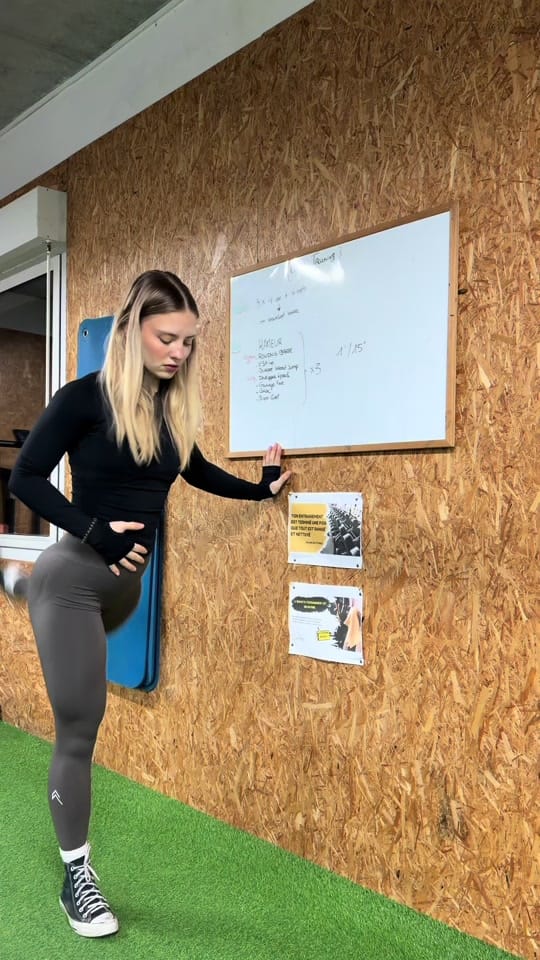 Post 10 by Amélie 🏋🏼‍♀️🎀🌸 on TikTok (video)