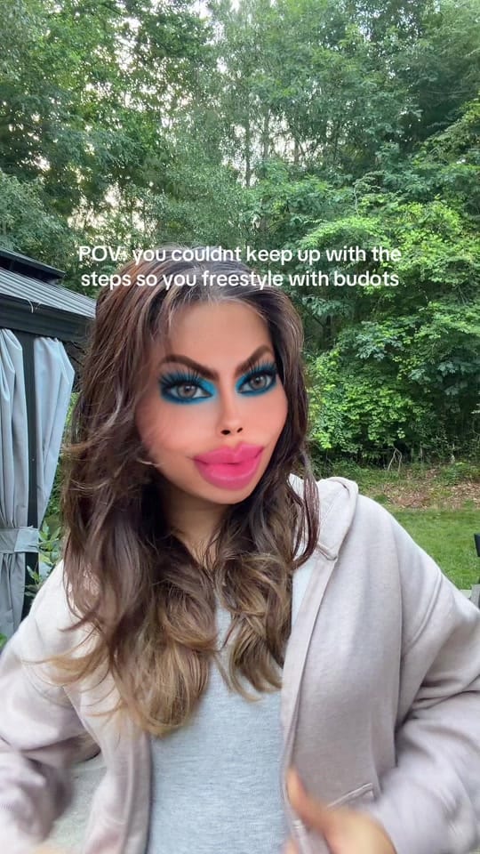 Post 7 by xfrancesciara on TikTok (video)