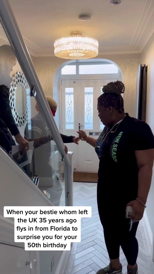 Post 10 by Butterfly on TikTok (video)