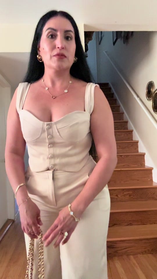 Post 4 by Celenia lobos on TikTok (video)