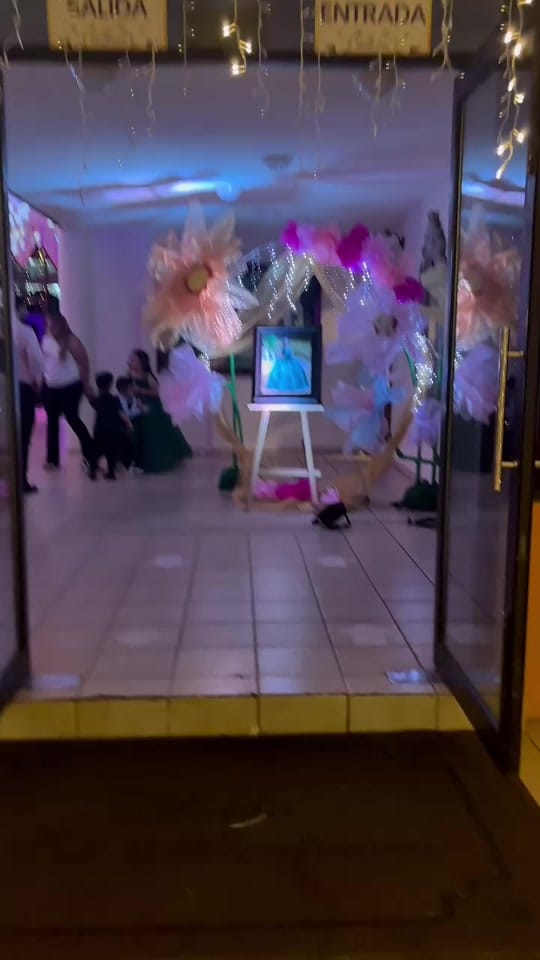 Post 5 by BLACK PARTY EVENTOS on TikTok (video)