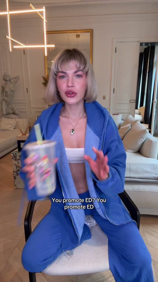 Post 10 by snatched.anna on TikTok (video)