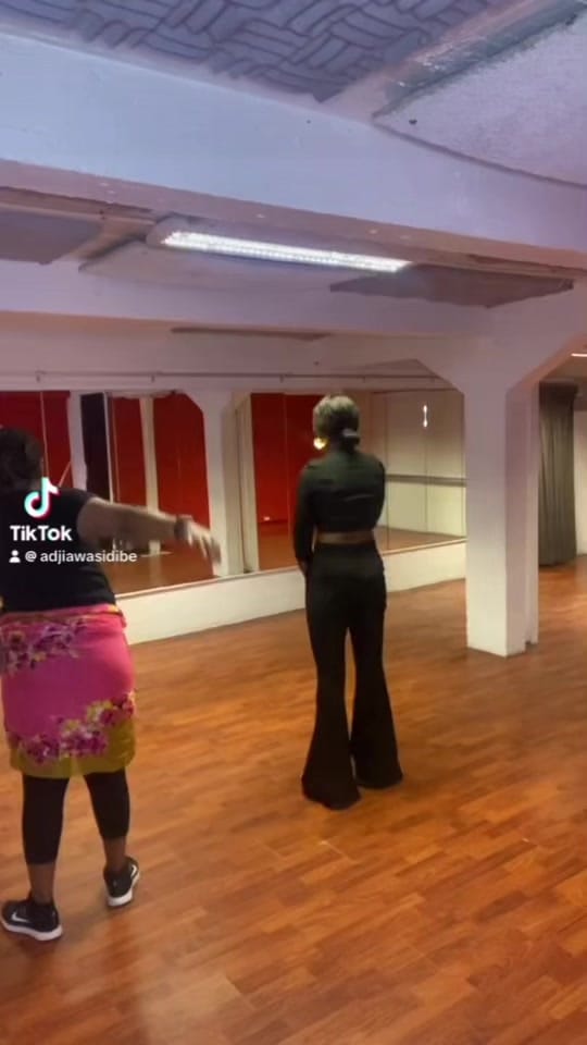 Post 3 by Adji Awa Sidibe on TikTok (video)