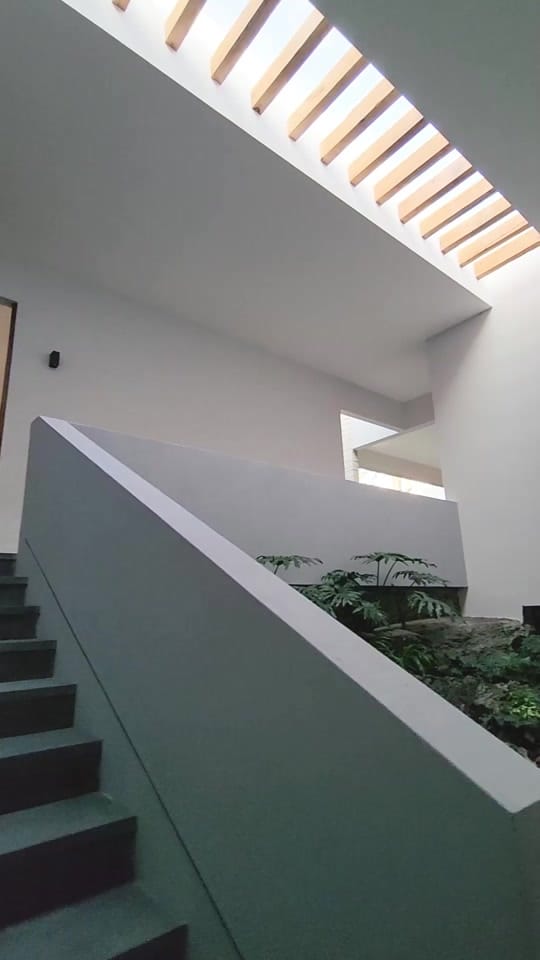 Post 9 by Luxury Habitat Real Estate on TikTok (video)
