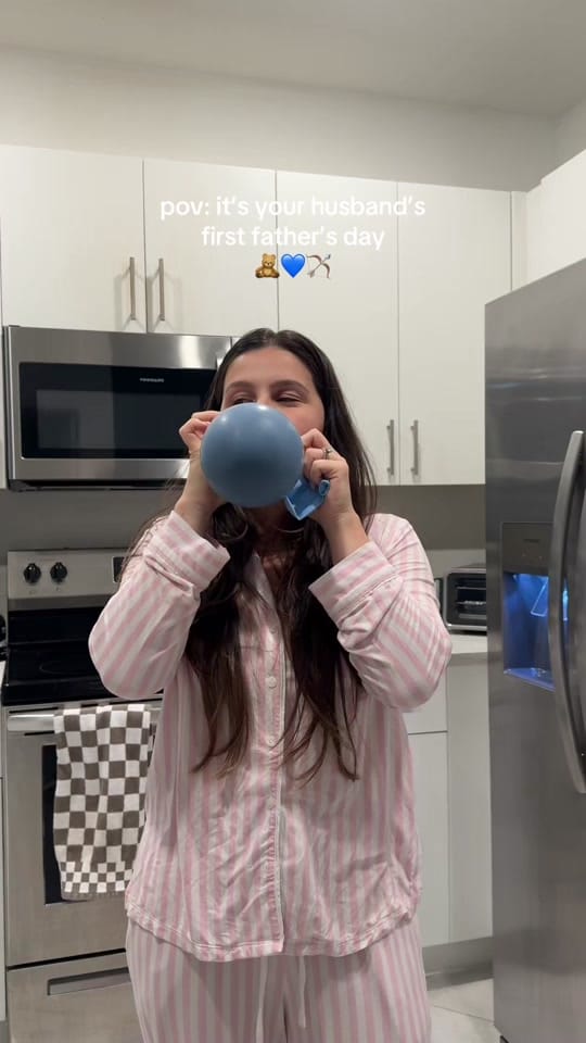 Post 1 by Francesca Mia on TikTok (video)