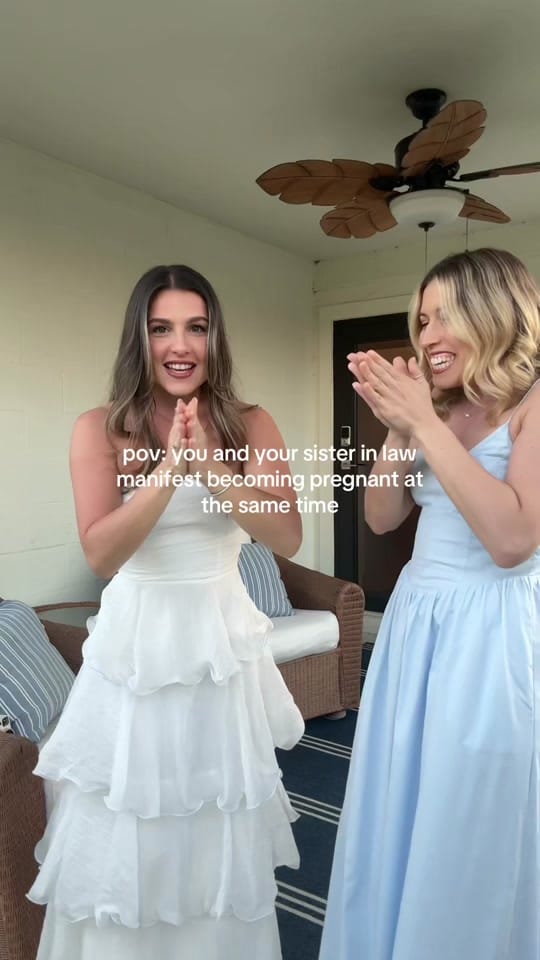 Post 8 by Francesca Mia on TikTok (video)
