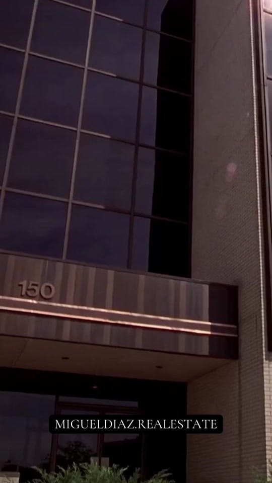 Post 5 by Miguel Díaz | Real Estate on TikTok (video)