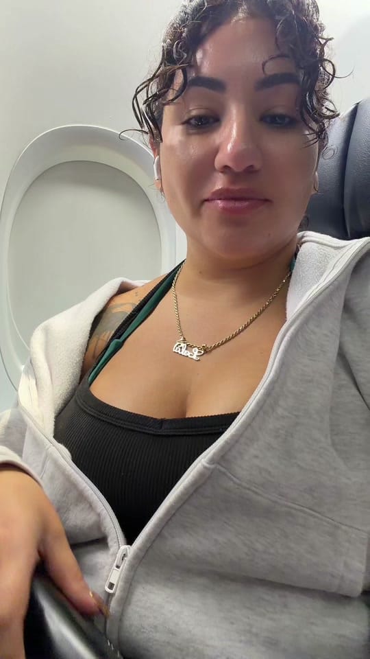 Post 1 by Laura Rodriguez-IL Realtor on TikTok (video)