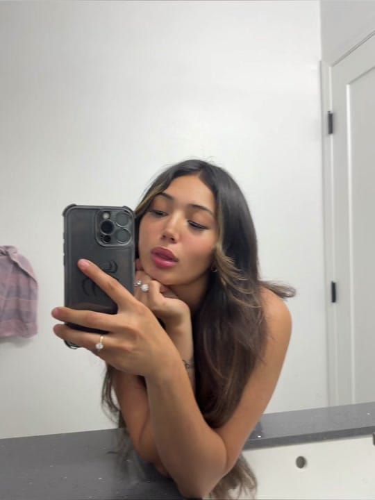 Post 4 by Lexa🖤 on TikTok (video)