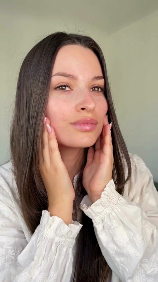 Post 3 by Ulé Beauty on TikTok (video)