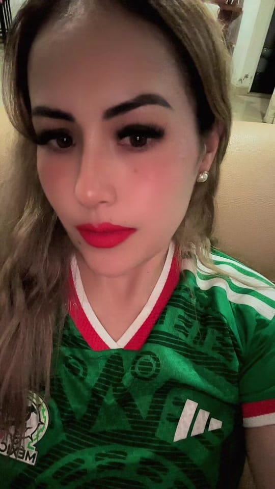 Post 4 by Viviana | Vlog on TikTok (video)
