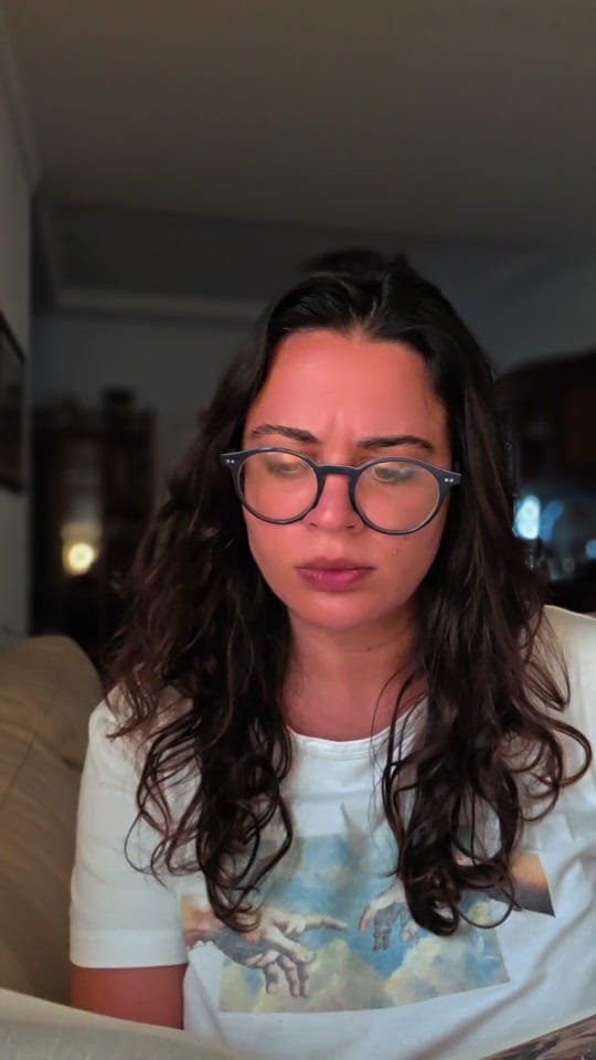 Post 7 by Amores on TikTok (video)