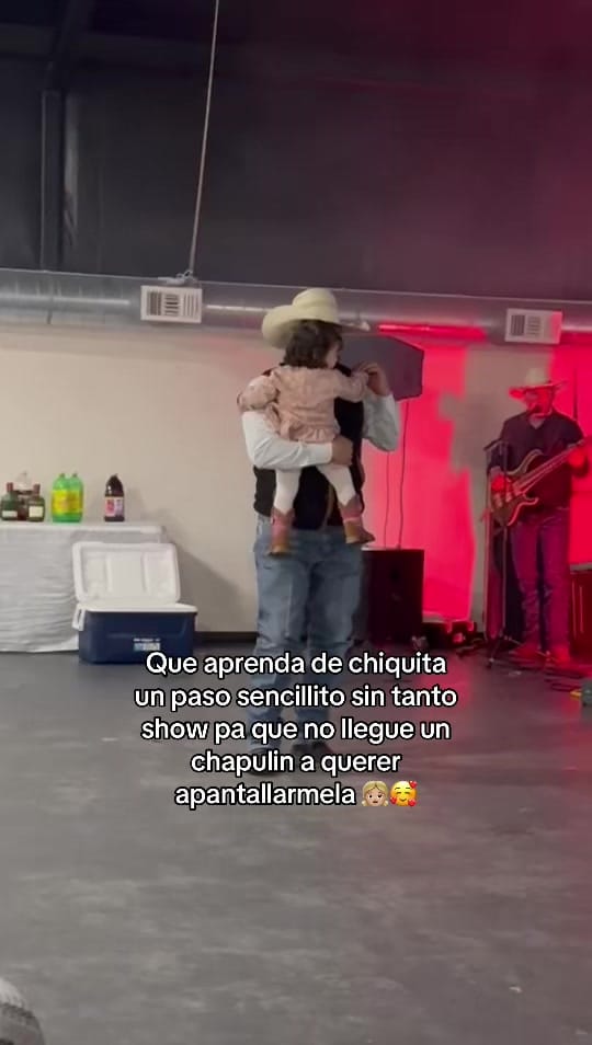 Post 8 by Edgar hernandez on TikTok (video)