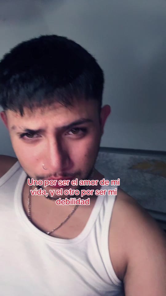 Post 3 by 𝓢𝓽𝓻𝓸𝓷𝓰 𝓫𝓸𝔂 on TikTok (video)