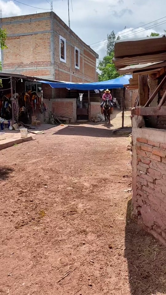 Post 10 by Rober Villaseñor on TikTok (video)