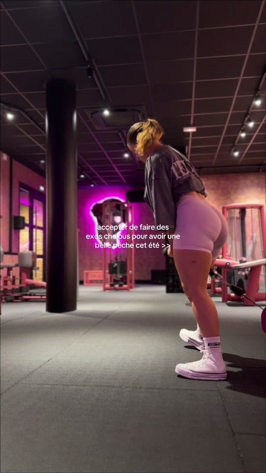 Post 6 by Beglees on TikTok (video)