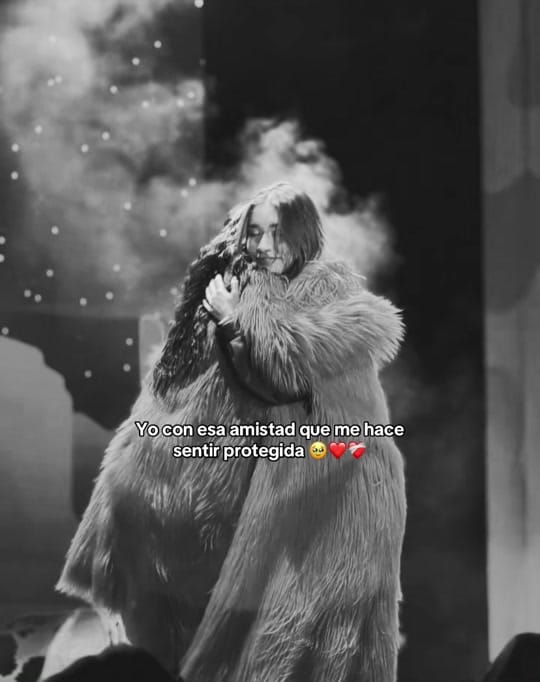 Post 5 by gris…💗 on TikTok (video)