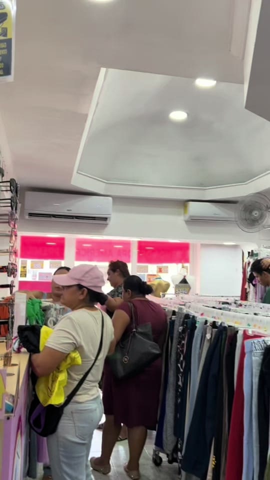Post 3 by Ropa americana Apakear on TikTok (video)