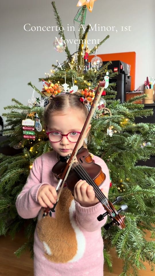 Post 9 by elisa.violinist on TikTok (video)