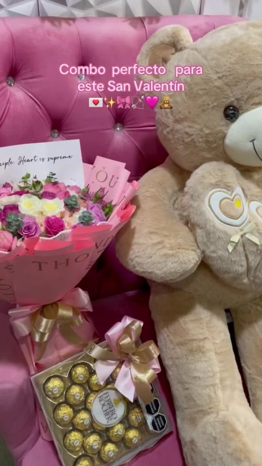 Post 5 by Liliz florería on TikTok (video)