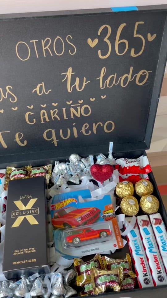Post 6 by Liliz florería on TikTok (video)