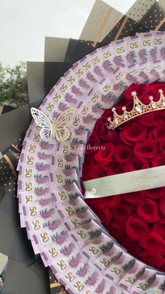 Post 8 by Liliz florería on TikTok (video)