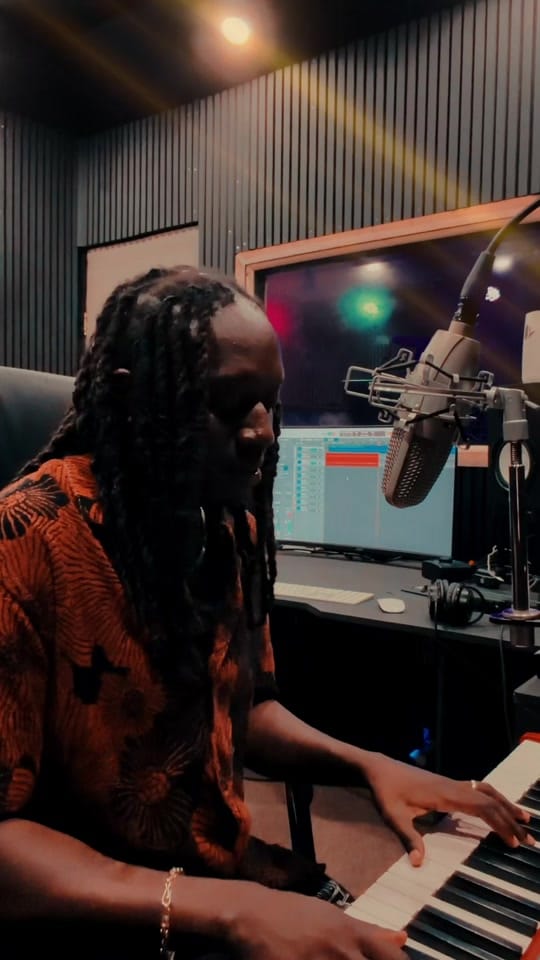 Post 4 by Samuel Medas on TikTok (video)
