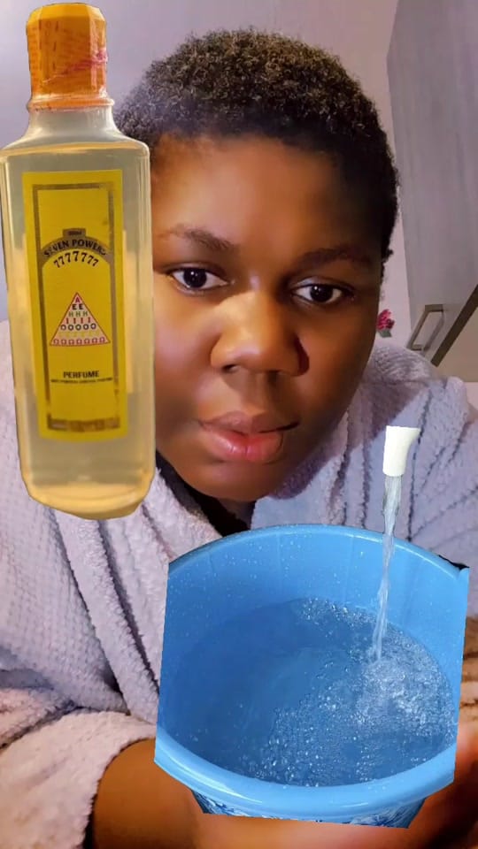 Post 4 by voyanceade on TikTok (video)