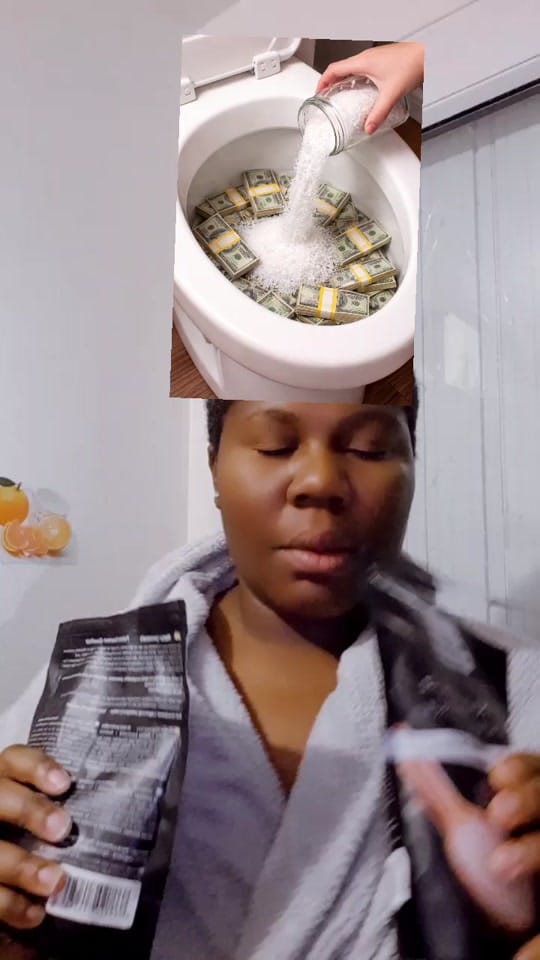 Post 6 by voyanceade on TikTok (video)