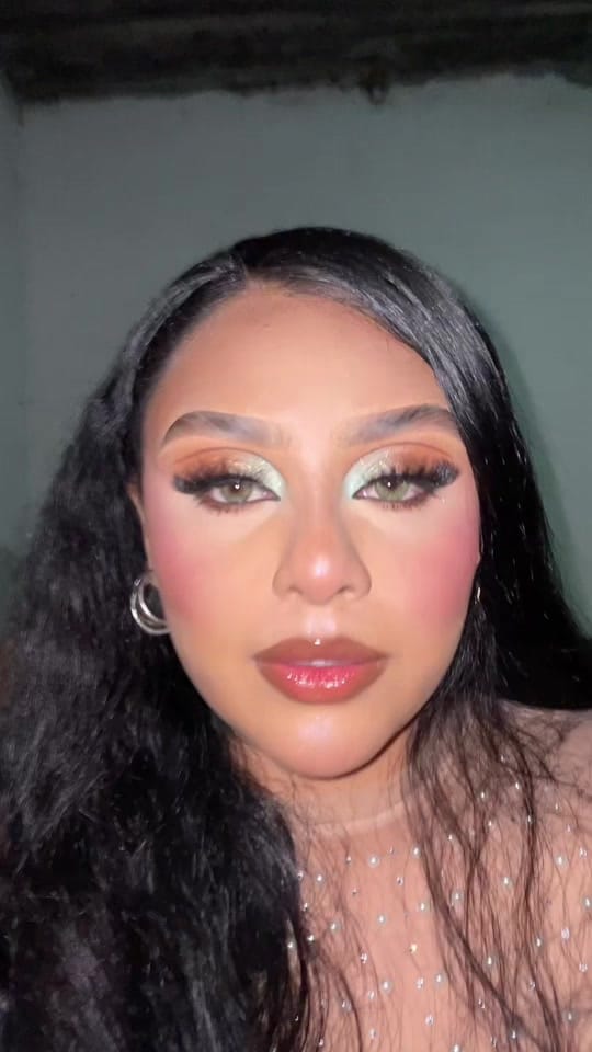 Post 2 by Lucía Lopéz 🌻 on TikTok (video)