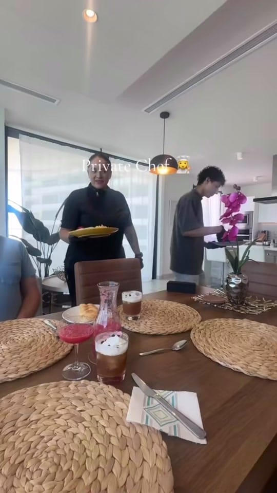 Post 2 by Elanadene on TikTok (video)