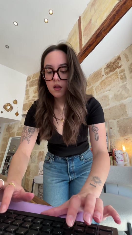 Post 5 by Maë - La Bouquetière on TikTok (video)