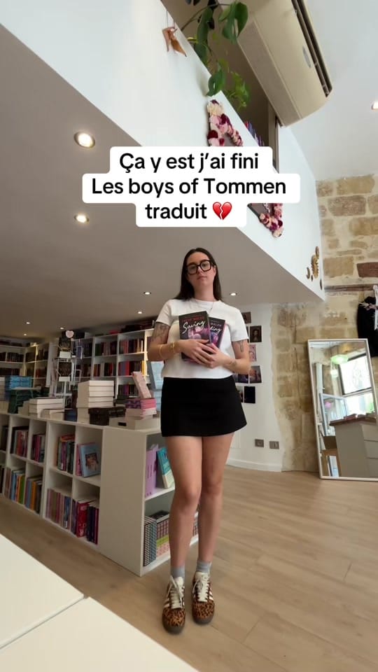Post 10 by Maë - La Bouquetière on TikTok (video)