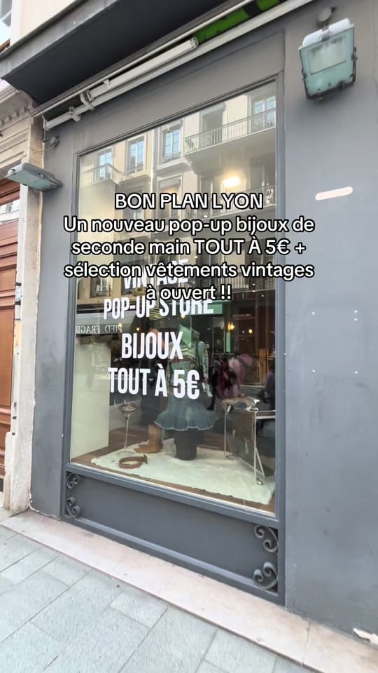 Post 9 by Adjace Paris on TikTok (video)