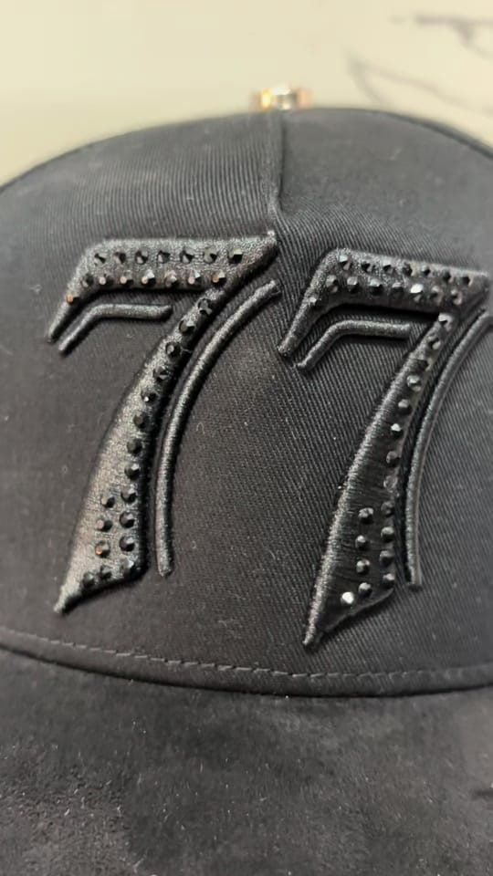 Post 8 by D,SERGIOS on TikTok (video)