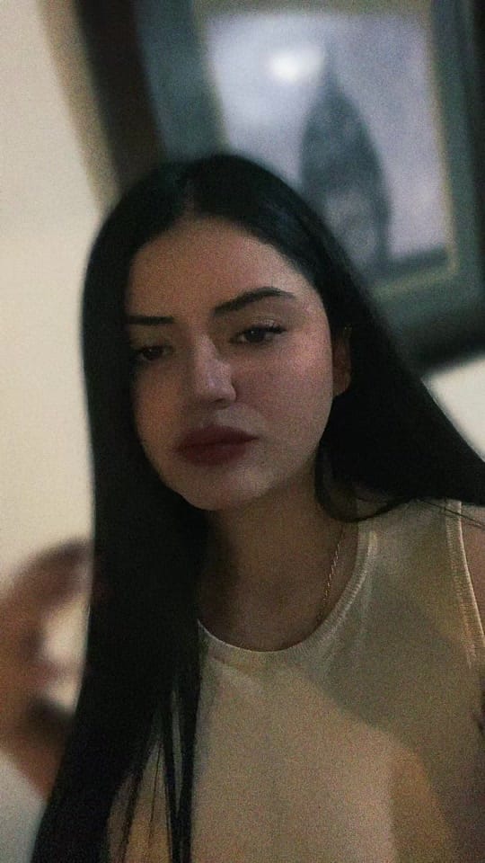 Post 4 by Yamilex Villa on TikTok (video)