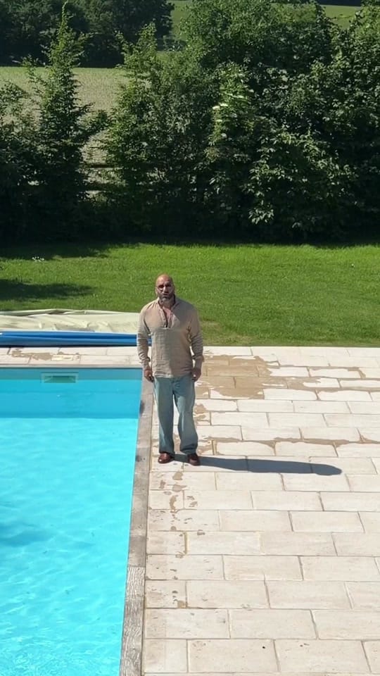Post 6 by SoVillas on TikTok (video)
