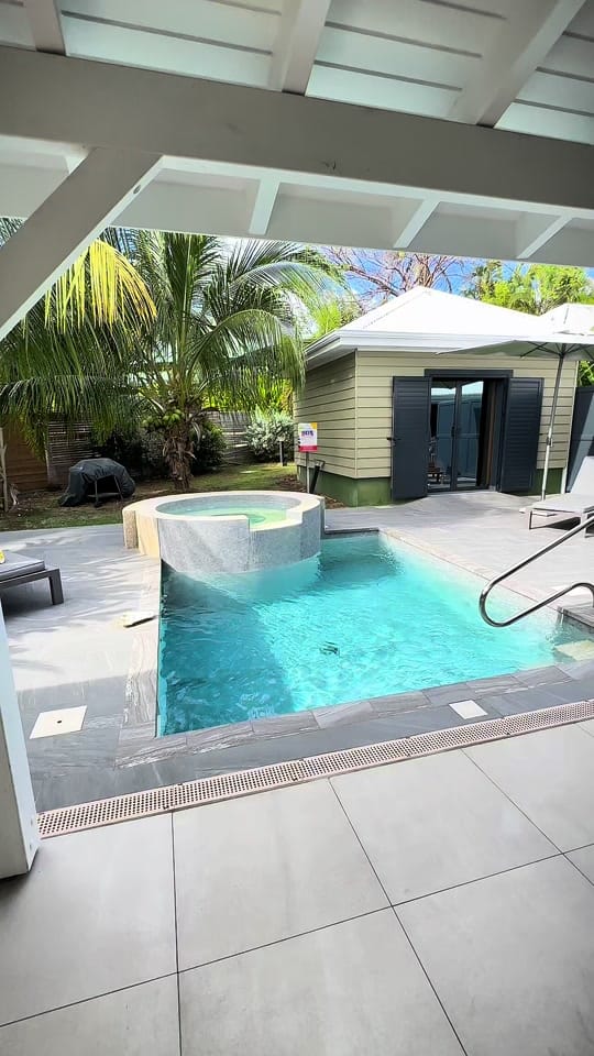 Post 10 by Majesty palm Hôtel on TikTok (video)