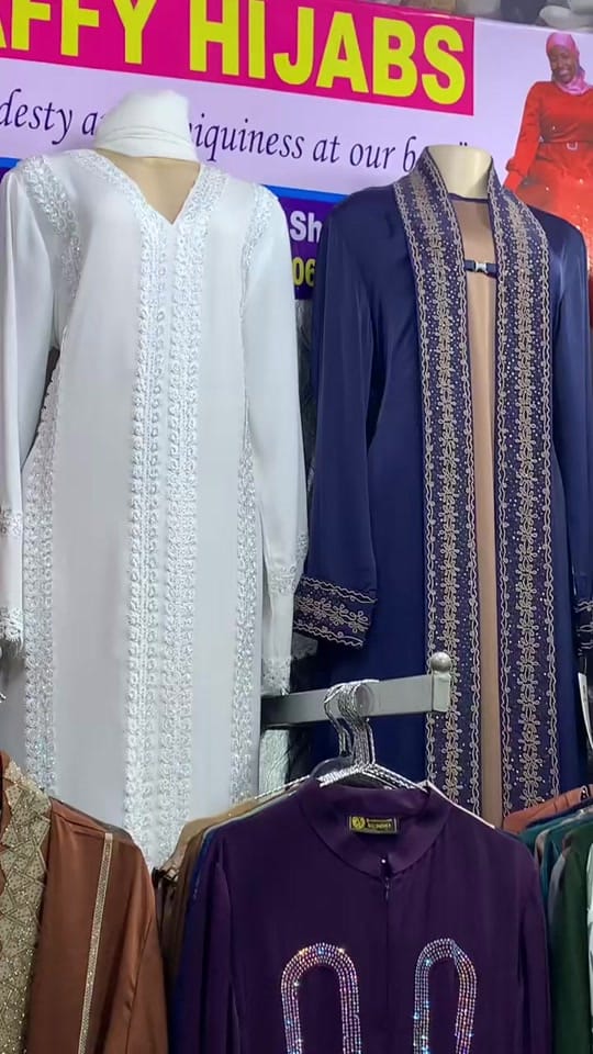 Post 4 by Haphy-Hijabs on TikTok (video)